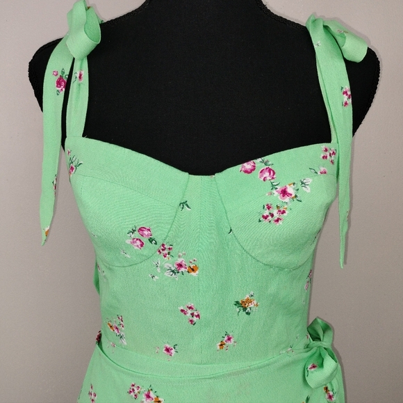 NWT WAYF Wrap Front Tie Strap Mini Dress in Mint Ditsy Sz. XS - Picture 5 of 13